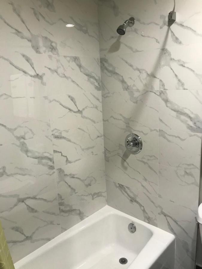 Hyland Inn Brea Eksteriør bilde